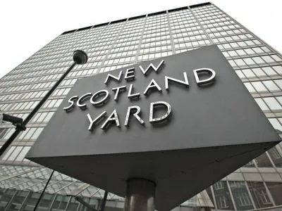 Трьох дівчат арештували в Лондоні за підозрою у підготовці теракту