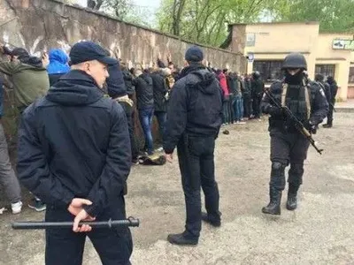 Полиция открыла производство по факту массовой драки во Львове