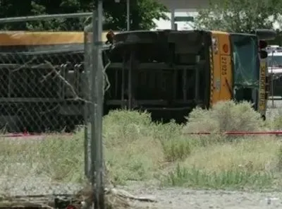 Шкільний автобус перекинувся в Лас-Вегасі, 16 дітей постраждали