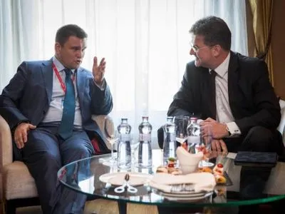 П.Климкин провел встречу с главой МИД Словакии М.Лайчаком.