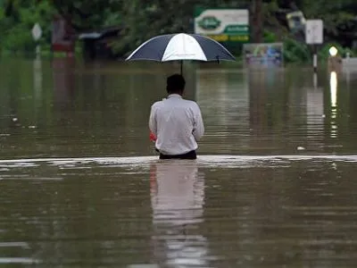 В результаті повеней і зсувів на Шрі-Ланці загинуло 146 осіб