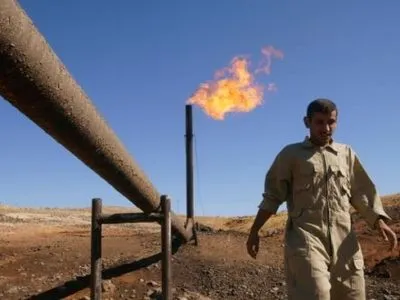 На нефтяных месторождениях в Ираке взорвался трубопровод