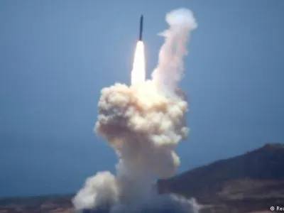 США испытали систему перехвата межконтинентальной ракеты