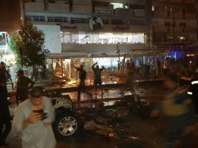 Взрыв автомобиля в Багдаде унес жизни десяти человек