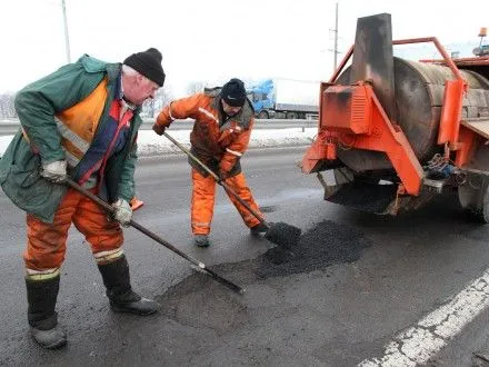 Нардепи розповіли, як на Черкащині ремонтують дороги