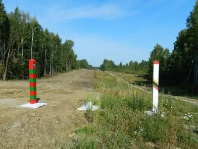 Початок зведення паркану на кордоні Литви з РФ запланували наступного тижня