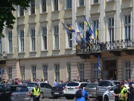 За фактом сутичок у Львівській облраді відкрили п'ять кримінальних проваджень