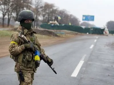 Українські військові сьогодні будуть дотримуватись "режиму тиші" в зоні АТО - СЦКК