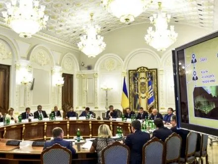 П.Порошенко призвал Раду рассмотреть до окончания сессии законопроект о медицинской реформе