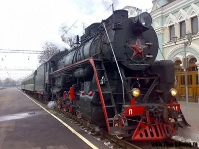 У неділю з Центрального вокзалу в Києві вирушить святковий ретро-поїзд