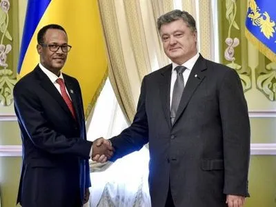 П.Порошенко та посол Ефіопії обговорили співпрацю в рамках Радбезу ООН