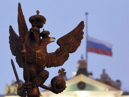 В России предложили изменить государственный гимн на "Боже, Царя храни"