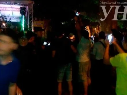 Правоохранители открыли два уголовных производства по факту драки на концерте И.Билык в Одессе