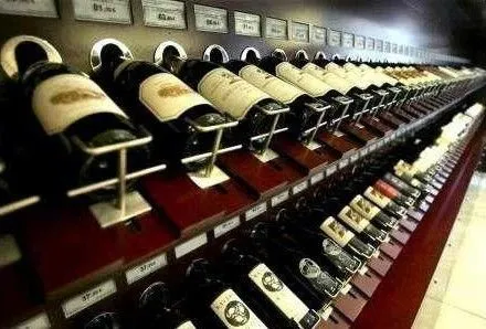 Опис на етикетці впливає на смак вина – дослідження