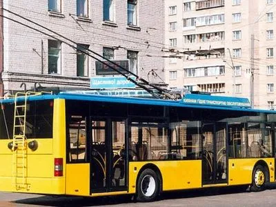 Вдень 11-12 червня буде змінено маршрут тролейбусів № 44