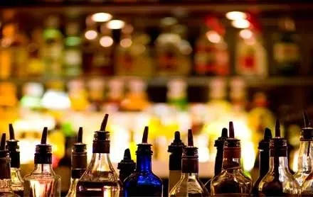 Київрада не має права обмежувати видачу алкогольних ліцензій - експерт