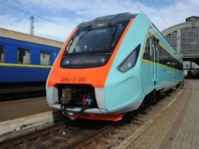 Кількість вагонів у міжнародному поїзді Львів-Вроцлав збільшать