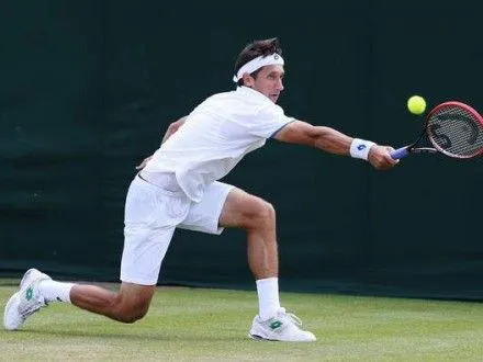 С.Стаховський вышел в 1/4 финала теннисных соревнований в Великобритании