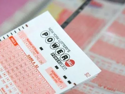 Майже півмільярда доларів зірвав гравець лотереї Powerball