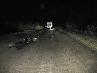 В результате лобового столкновения в Черниговской области погибли мотоциклисты