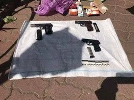 Чиновника оружейного предприятия уличили в незаконной торговле оружием