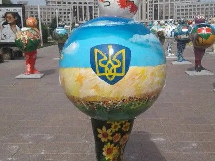 На виставці у Казахстані замалювали карту України без Криму