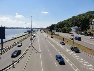 Движение транспорта по Набережному шоссе в столице частично ограничат