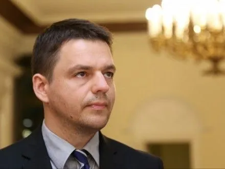 Депутат сейму Латвії порівняв росіян із вошами