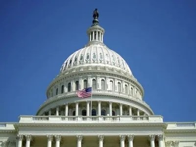 Сенат США утвердил расширение санкций против РФ