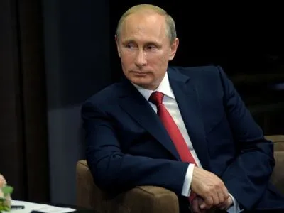 В.Путін: РФ жила під санкціями з тих пір, як почала "вставати на ноги"