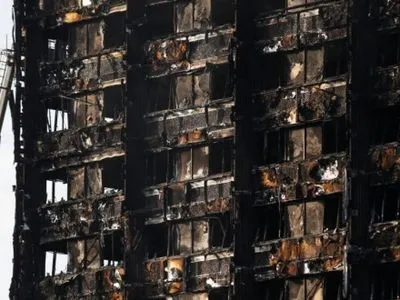 Усіх жертв пожежі в Лондоні можуть ніколи не ідентифікувати - поліція