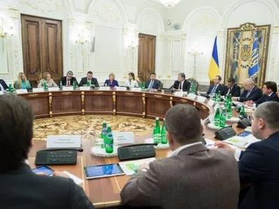 Нацсовет реформ сегодня обсудит изменение пенсионной системы Украины