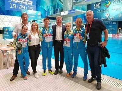 Представники України завоювали ще дві медалі на ЧЄ зі стрибків у воду
