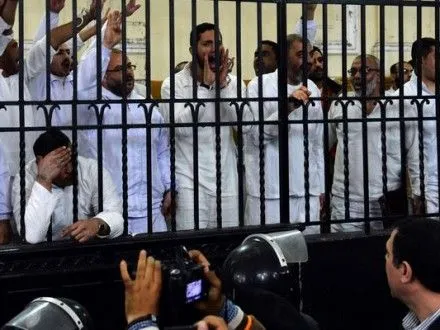 Суд у Єгипті рекомендував стратити 31 людину за вбивство прокурора