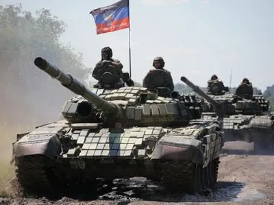 Район Авдеевки снова обстреляли из танков и артиллерии