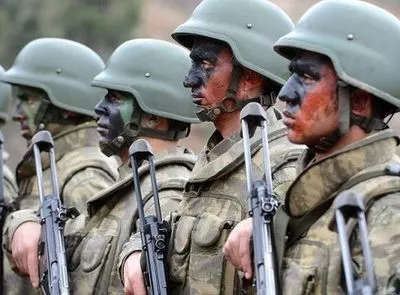 Турция присоединилась к военным учениям в Катаре