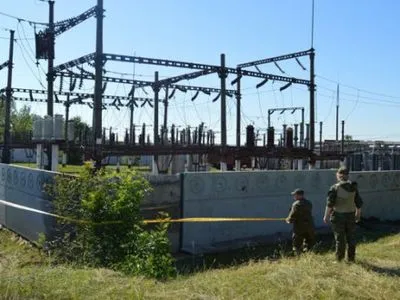 Неизвестные пытались подорвать электроподстанцию ​​в Донецкой области