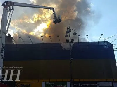Правозахисник припустила, що причина пожежі на столичному Хрещатику - підпал