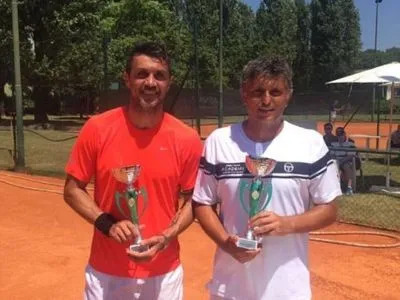 Легендарний футболіст "Мілана" П.Мальдіні дебютує у професійному тенісі