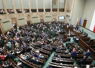 Парламент Польши одобрил законопроект о сносе советских памятников