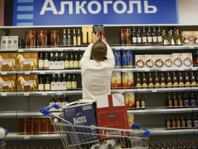 Київрада ігнорує рішення суду про скасування нічної заборони на продаж алкоголю