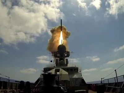 Російські кораблі завдали ракетного удару по об’єктах "Ісламської держави" в Сирії