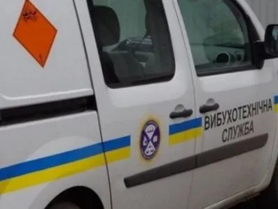 Взрыв прогремел в автомобиле в Киеве, есть пострадавший