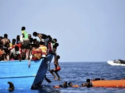 Близько 5 тис. мігрантів врятували у Середземному морі