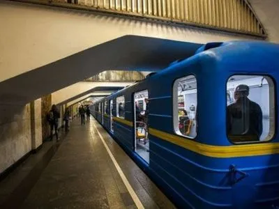 Столичне метро працюватиме на годину довше в ніч на 29 червня