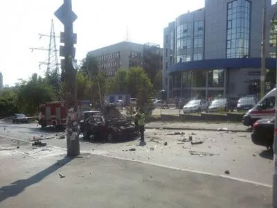 Полиция устанавливает причины взрыва авто в Киеве