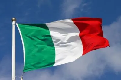 Італія планує закриття портів через наплив мігрантів - ЗМІ
