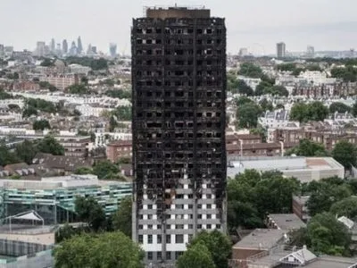 Число жертв пожара в Лондоне не установят до конца года