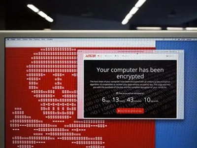 Европол: кибератака вируса Petya еще не остановлена