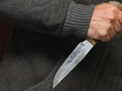 На Харьковщине пенсионер напал на жену с ножом после чего покончил с собой